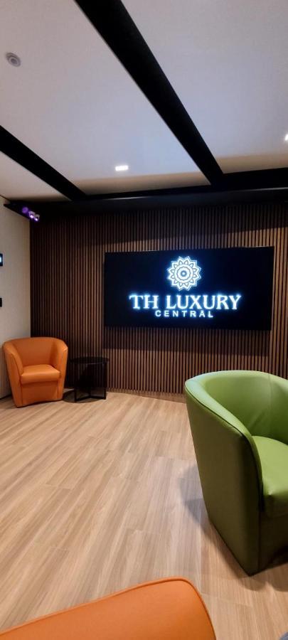 Th Luxury Central CTA Exteriör bild